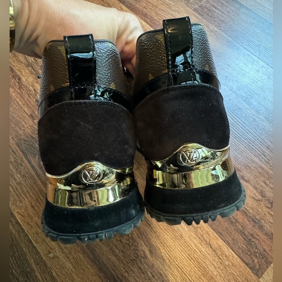 Louis Vuitton Run Away Sneakers 37 - Picture 3 of 7